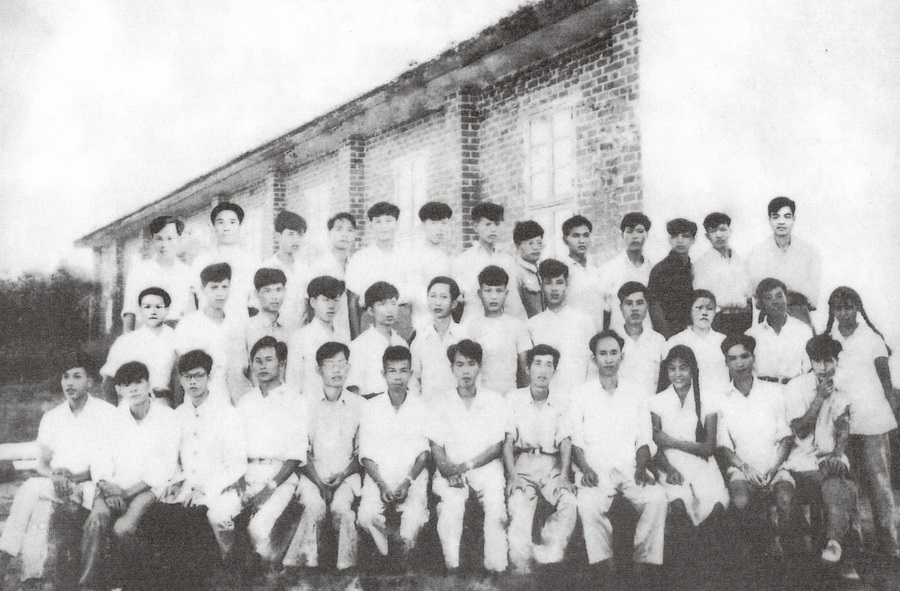 ����ũҵר��ѧУũѧһ��ȫ��ͬѧ��ҵ��Ӱ1961.7.16
